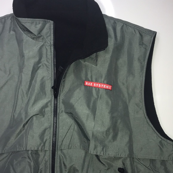 Port Authority Vest Reversible BAE Logo Green Slick Material w black Fleece 2XL - Picture 3 of 11